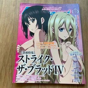 Strike the Blood IV Zombie Land Saga Revenge Poster Megami Rivista Libro 7 2021 - Foto 1 di 12