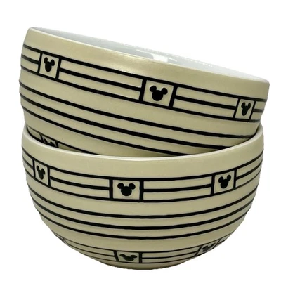 Cuencos de sopa de cereal de 18 oz beige de gres negro de Mickey Mouse de los parques de Disney Foto 1 de 4