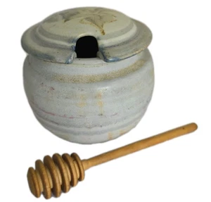Studio Pottery Stoneware Honey Pot Neutral Floral Lid Wooden Dipper Signed SH - Picture 1 of 10