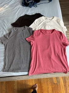 Damen Kurzarm T Short Posten - Bild 1 von 8
