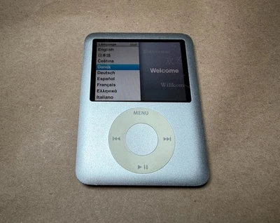 Apple iPod Nano 3rd Gen 4GB A1236 | Device Only | Tested - Image 1 of 4