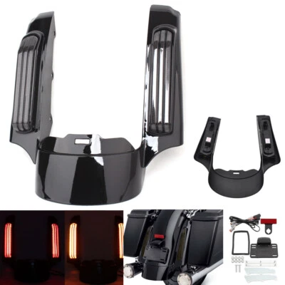 Светодиодный фонарь заднего крыла Fascia для Harley CVO Touring Road Street Glide 2014-2024 - Изображение 1 из 4