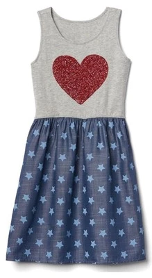 NUEVO CON ETIQUETAS - Vestido sin mangas con corazón de lentejuelas rojo estrella Gap Kids para niñas - Talla XS 4 5 Foto 1 de 4