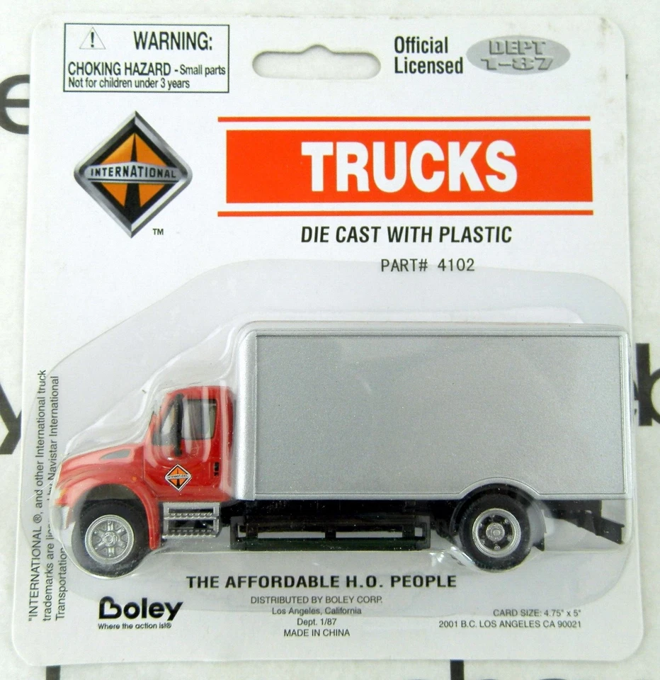 Furgoneta de caja de paneles de yeso internacional de 2 ejes escala HO - roja y plateada - Boley #4102-16 Foto 1 de 1