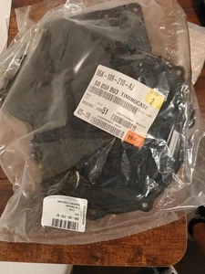 06K109210AJ    OEM VW AUDI VW  LOWER ENGINE TIMING COVER   1.8L  2.0L  2013-2023 - Picture 1 of 3