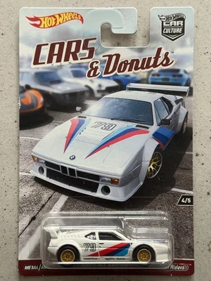 Hot Wheels Coches y Donuts BMW M1 PROCAR con Protector Car Culture Real Riders Foto 1 de 3