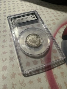 CGC Gem MINT 10 Pikachu Pokémon Coins (1998) Japanese Meiji Battle Coin Ser. 1 - Picture 1 of 6