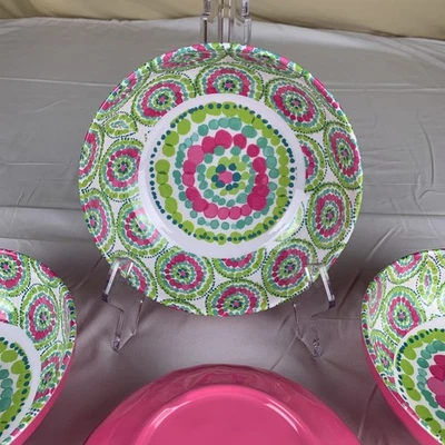 Juego de 4 cuencos de melamina Novogratz-7,5"-puntos rosas/verdes-hot pink bottom-boho-party Foto 1 de 4