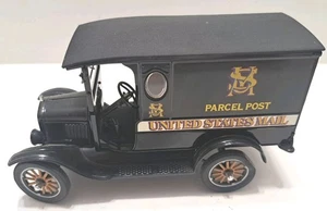 Danbury Mint 1925 Ford Panel 1:24 US Mail Truck Model 1998 USPS Collectible Bags - Picture 1 of 7