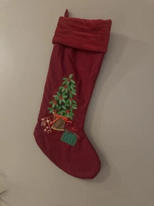 CHRISTMAS NEEDLEPOINT STOCKING RED VINTAGE TREE WITH PRESENTS - Picture 1 of 5
