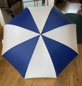 Large golf umbrella 51” Nylon Umbrella Made In Taiwan Vintage, Blue & White - Picture 1 of 10