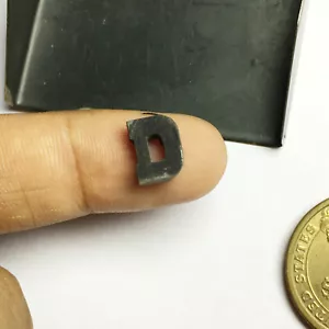 Enorme diamante alfabeto 2,75 ct 10,08 mm nero lucido iniziale "D" CD16 - Foto 1 di 12