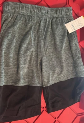 Pantalones Cortos de Baloncesto Old Navy Niños Niños M(8) Verde/Gris Go Dry Color Malla Bloqueada Foto 1 de 4