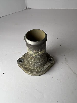 Carcaça de termostato Saturn Vue 2008-2010 3,5l V6 fabricante de equipamento original - Imagem 1 de 4