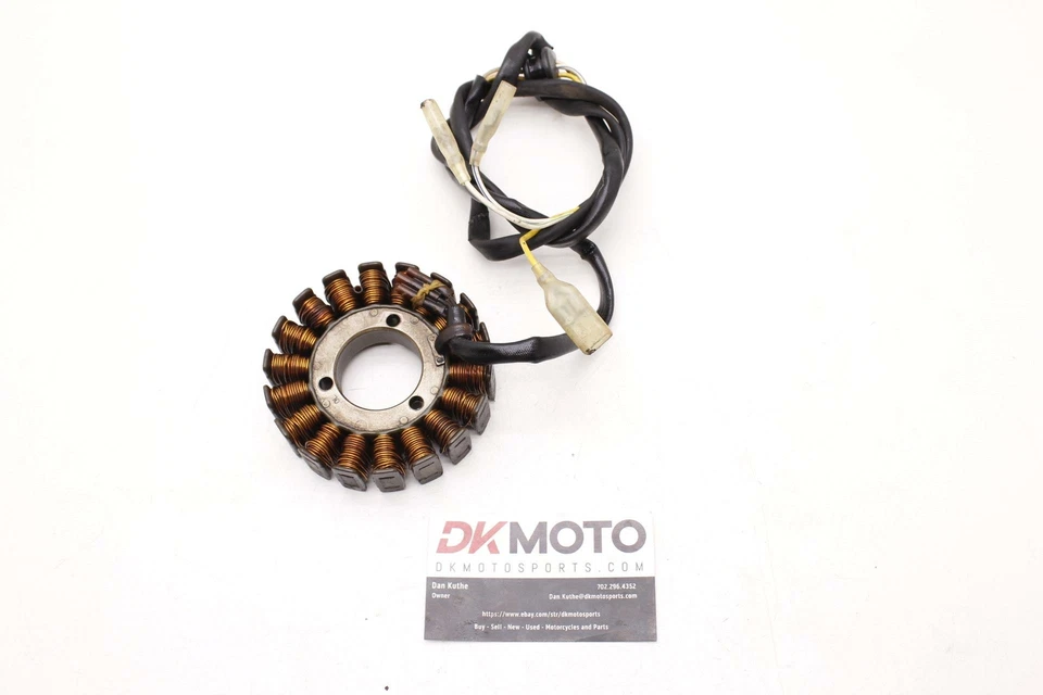 1981 Suzuki GS450T OEM GERADOR DE ESTATOR ALTERNADOR MAGNETO R7.BX28 - Imagem 1 de 4