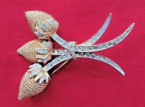 Prendedor de diamantes de imitación Flowerbud - Imagen 1 de 2