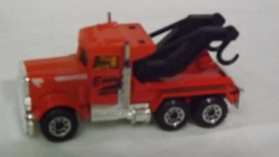 Matchbox Peterbilt "Eddie's Wrecker" Tow Truck Made In England By Lesney  - Image 1 of 4