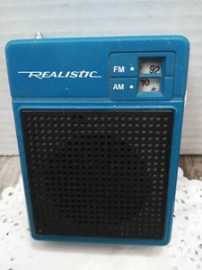 Realistic Radio Shack Tandy Blue Vintage Am/Fm Radio. Works (BROKEN ANTENNA TIP) - Picture 1 of 10