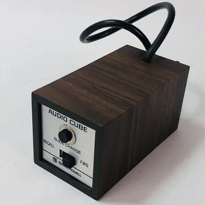 RARE Bell & Howell Audio Cube Slide Change Projector Recall Forward Corded VTG - Image 1 of 4