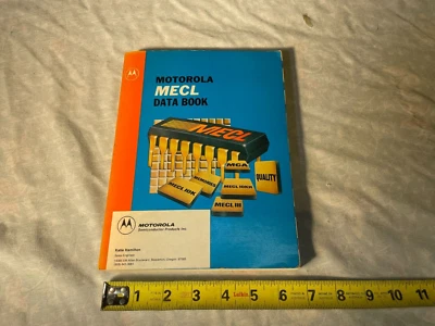 Motorola MECL Data Book 1982 DL122 - Image 1 of 4