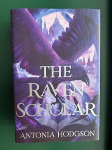 The Raven Scholar - Illumicrate Signed Exclusive - Picture 1 of 11