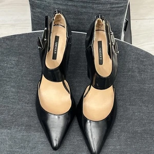 Forever 21 black high heels size 6.5 Patent Leather Side Strap Women’s - Picture 1 of 6