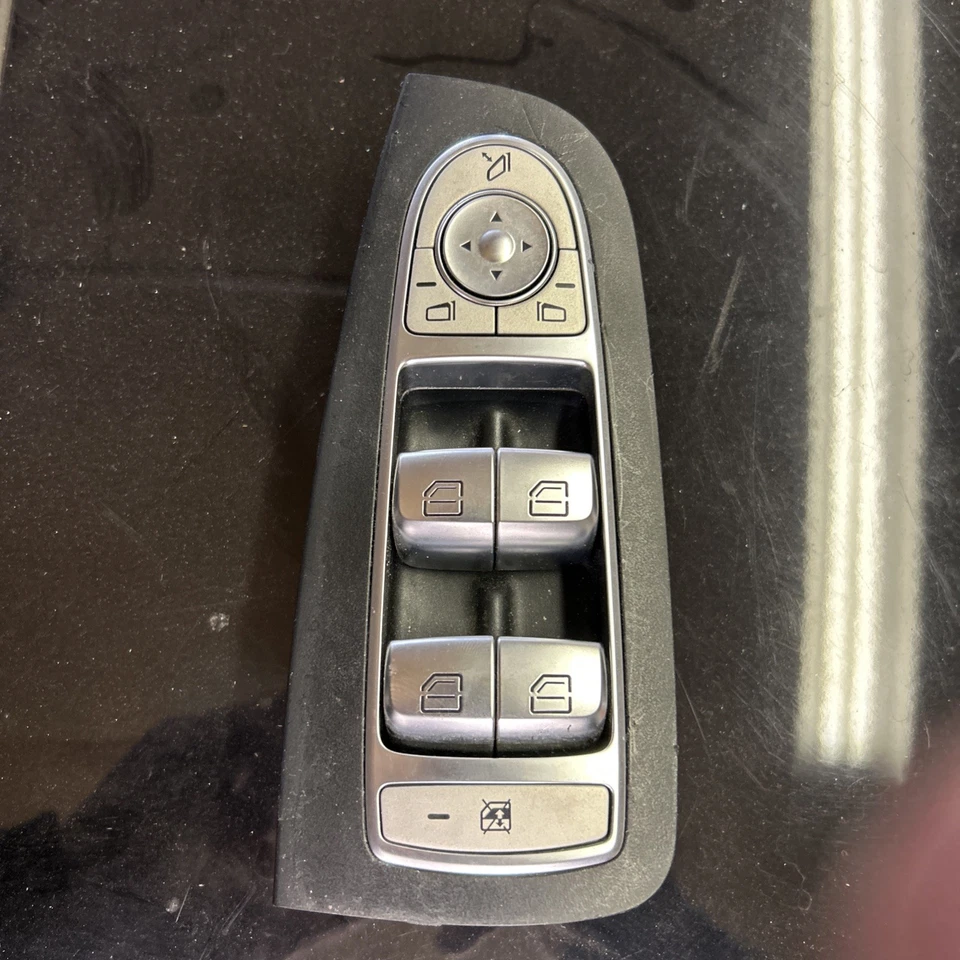 Interruptor de ventana principal delantero izquierdo mercedes w205 c300 glc43 2015-2020 a2229056800 Foto 1 de 4