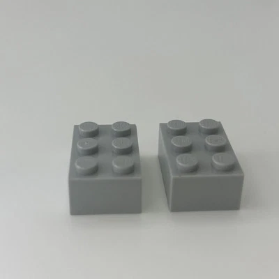 2x LEGO 2x3x1 Light Bluish Gray Brick (Item # 3002) - Image 1 of 2