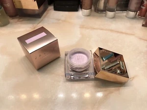 Jaclyn Cosmetics ~ Destacador suelto radiante en hipnótico ~ Nuevo en caja - Imagen 1 de 9
