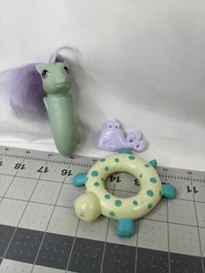Flotador y peine vintage My Little Pony Baby Sea Splasher tortuga - Imagen 1 de 14