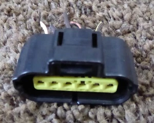 2007-12 Dodge Caliber Oem Accelerator Pedal Harness Connector - Picture 1 of 2