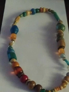Cadena multicolor vintage primitiva antigua africana cuentas de madera artesanales - Imagen 1 de 21