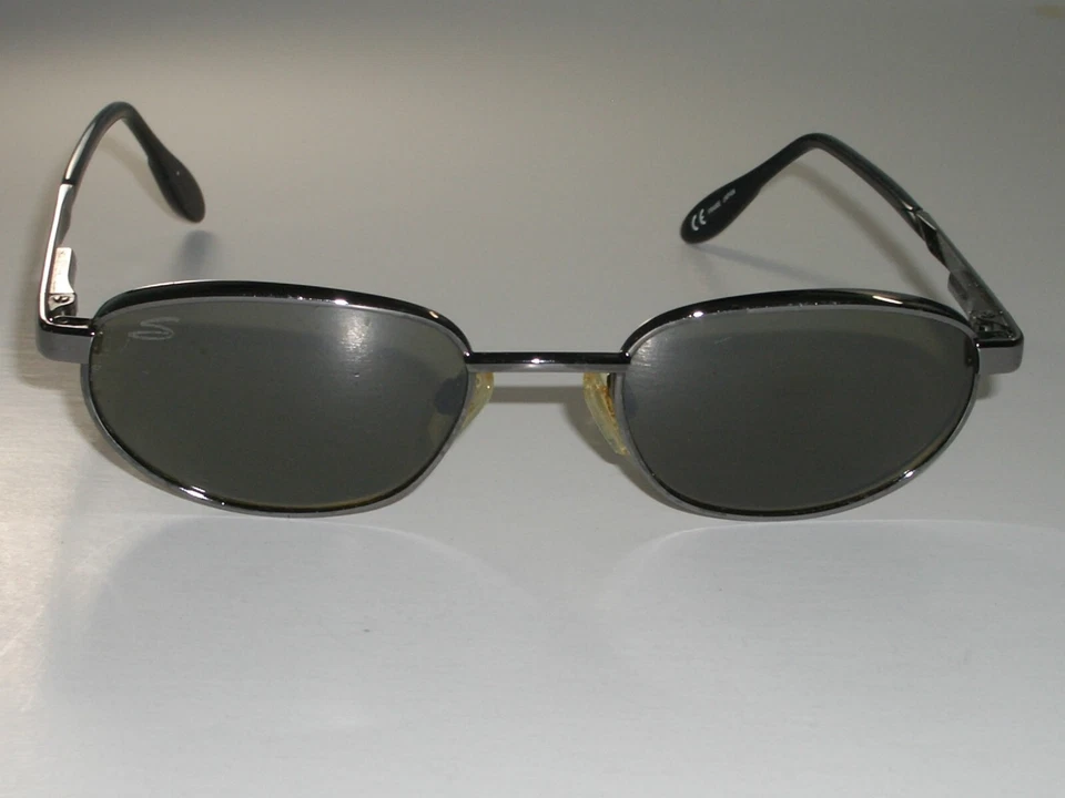 SERENGETI GG6537 GUNMETAL OLIVE GREEN CRYSTAL LENS SLEEK FLEX OVAL SUNGLASSES - Image 1 of 4