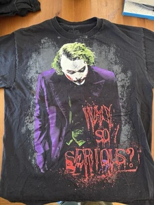 2008 The Dark Knight Joker T Shirt Size M Magic Trick Heath Ledger - Picture 1 of 2