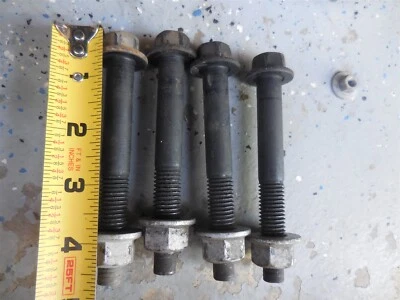 2000-2005 Cadillac Deville REAR LOWER CONTROL ARM SET OF 4 OEM - Image 1 of 3