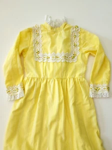 Girls Vintage Prairie Maxi Dress Yellow with White Lace Cottage Core, S/M - Picture 1 of 10