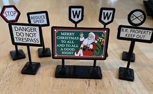 Eztec North Pole Express Lot Of 8 Railroad Signs ONLY G Gauge Christmas Train - Picture 1 of 8