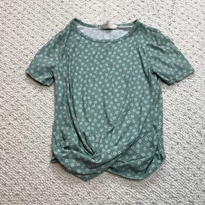 Love to be Loved Shirt Girls Medium Green Floral Short Sleeve Gathered Front Top - Picture 1 of 6