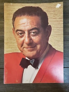 Guy Lombardo and his Royal Canadians in Concert Souvenir Book Vintage 1972 PB - Picture 1 of 4