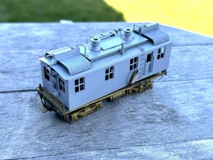 Vintage Brass Metal DS-1 Electric Boxcab Locomotive For Repair (No Box) - Picture 1 of 6