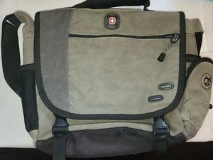 SWISS GEAR NOTEBOOK RUCKSACK GEBRAUCHT - Bild 1 von 4
