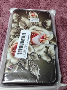 Roses Butterfly Magnetic Flip Wallet Case For iPhone 15 Pro Max - Picture 1 of 13