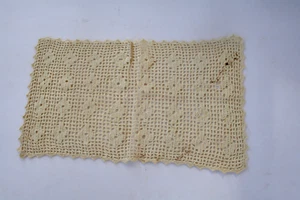 Kleines Vintage Rechteck Häkeldeckchen Ecru (Beige), Handarbeit mit Baumwollfaden - Bild 1 von 3
