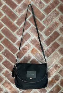 MARC Marc Jacobs Black Purse Fold Over Crossbody Bag Nylon Gold Hardware - Picture 1 of 16