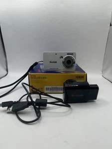 Kodak EasyShare Mini M200 10.0MP Digitalkamera (getestet funktioniert)  - Bild 1 von 11