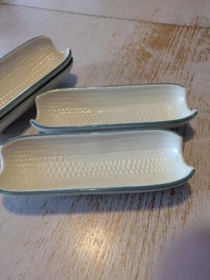 (4) Vtg Pfaltzgraff Corn On The Cob Serving Dishes Trays Footed & Stackable - Image 1 of 4