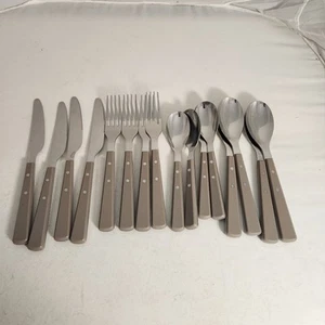 Martha Stewart MSE Everyday Stainless Wood Handle Flatware Retro 16 Pieces 4 Set - Picture 1 of 5
