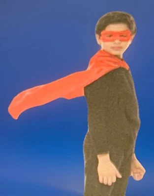 Capa y Máscara Infantil Capa Negra 24x 33x0.1 Pulgadas Disfraz o Superhéroe Vestir Foto 1 de 4