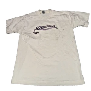 Vintage 97 Bazillion Plane Graphic Tee L creme 90er weich getragen Einzelnaht - Bild 1 von 6