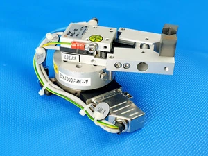 Schunk TK-40-T 07138-812100 + Parallel Gripper SMC MHC2-16D Picker Gripper - Picture 1 of 6